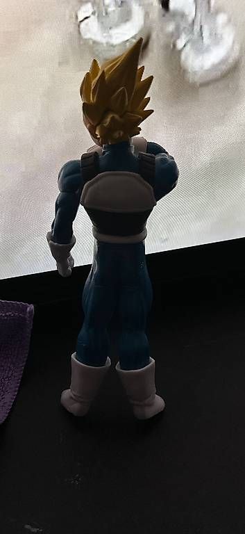 Bandai Statuette: Dragonball Z Super Saiyan Figuren Set – Nuovo (secondo la descrizione) da Köniz venduto da RetroBoy89 3