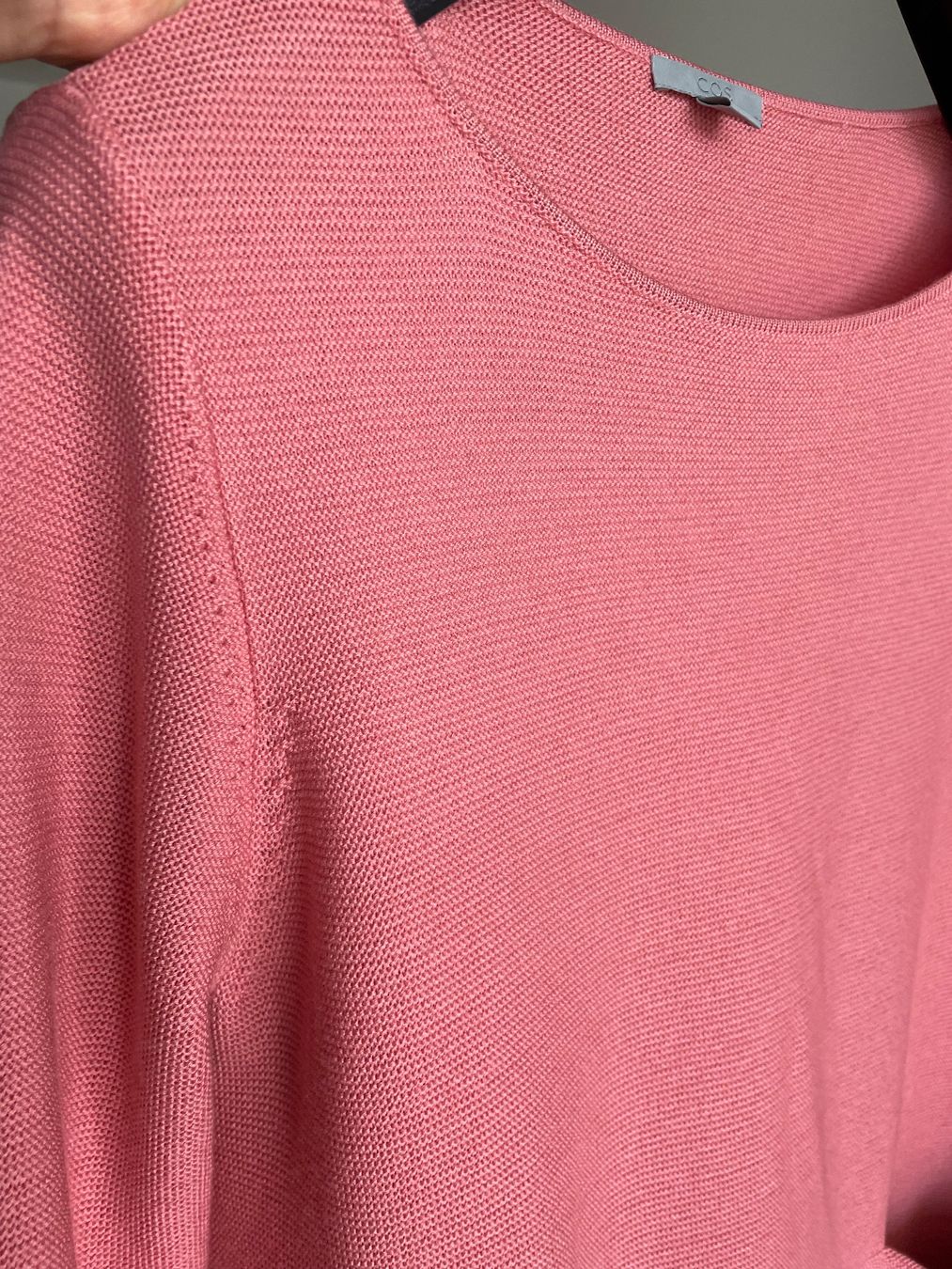 Pullover & Sweatshirts: COS Pullover – Neu (gemäss Beschreibung) aus Felben-Wellhausen von begean 2