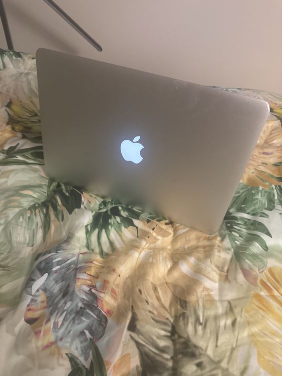 Apple Notebook: MacBook Air 13 (nirgendwo günstiger) – Nuovo (secondo la descrizione) da Wil SG venduto da Beachbar2424