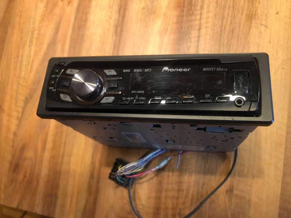 Pioneer DEH3300UB Auto Radio CD (MP3/WMA) + USB Kaufen auf Ricardo