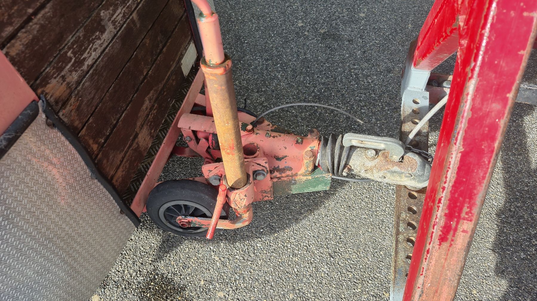 Rimorchi: Tiertransporter, Pferdeanhänger – Usato da Weiningen TG venduto da Adi_B_ 3