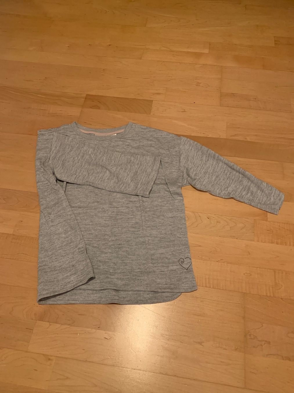 H&M Maglioni & Felpe: Gray sweater – Usato da Bern venduto da nin_6tc5 2