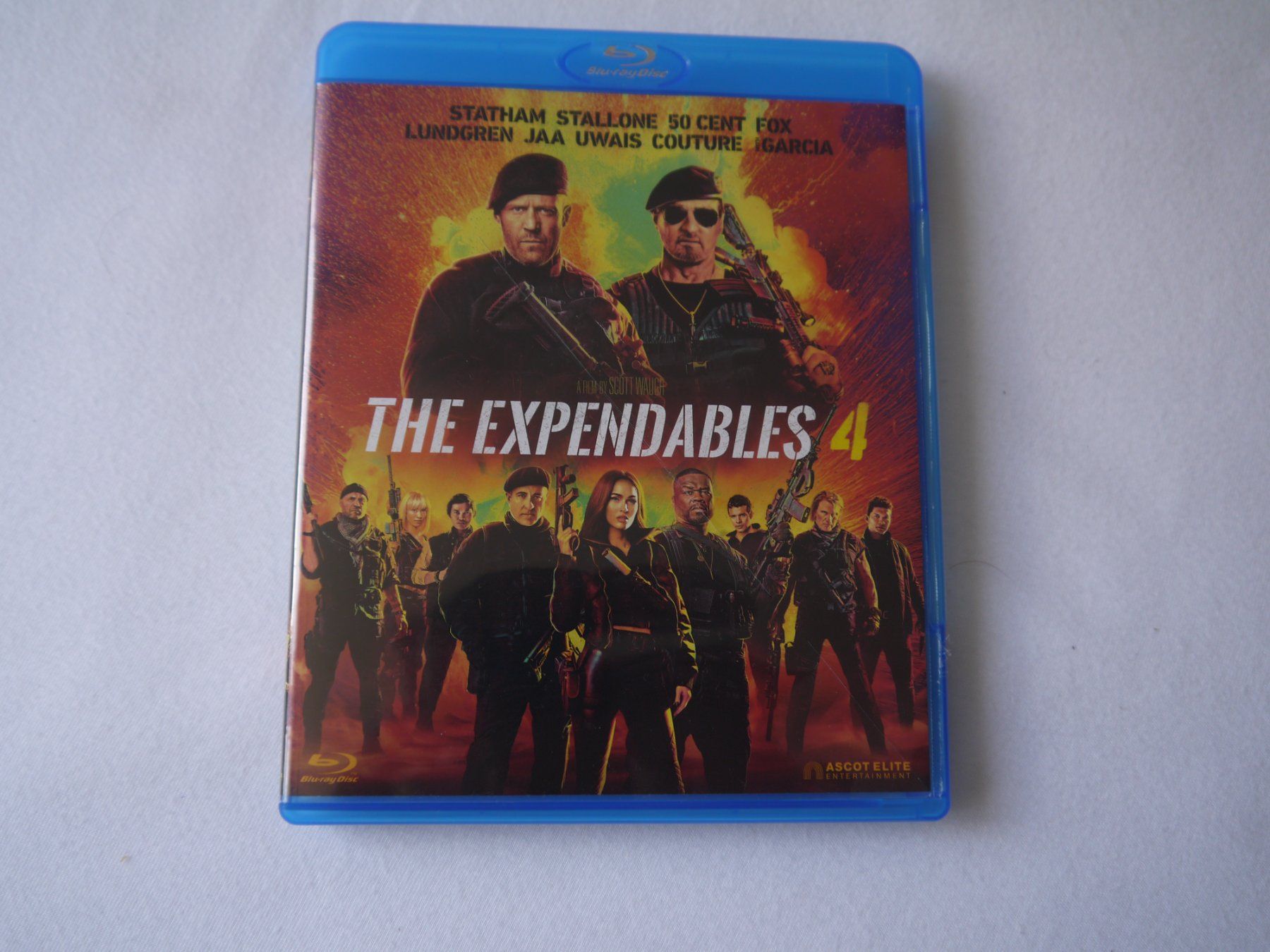 Tutti i DVDs: THE EXPENDABLES 4 - Silvester Stallone/Jason Statham – Usato da Hagendorn venduto da Blaf