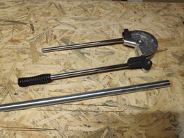 Biegevorrichtung und Biegefeder zu 16x2
