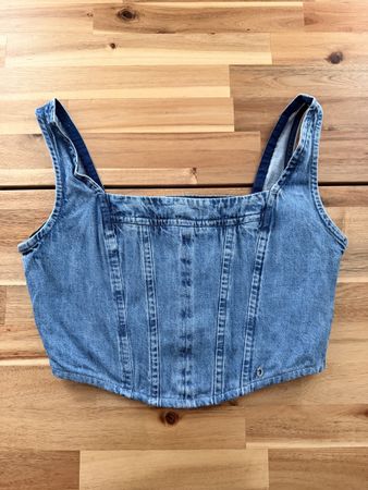 neues Guess Crop Top aus Jeans, Grösse M
