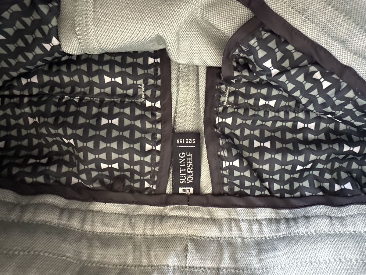 Hosen: Bequeme, elegante Hose – Gebraucht aus Rapperswil SG von kamost 1