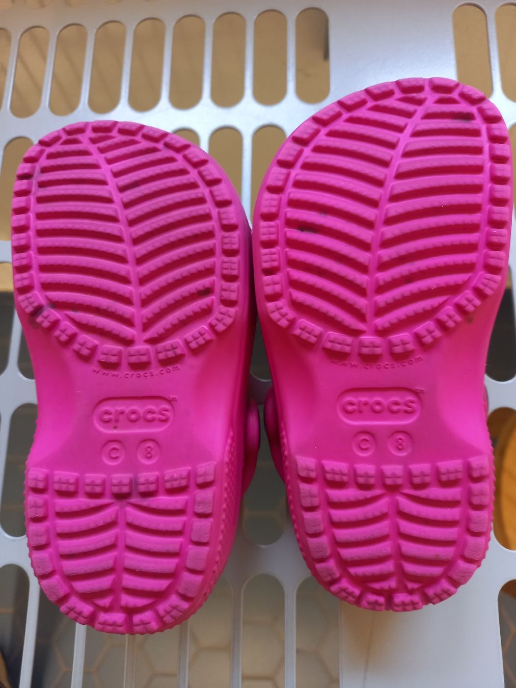 Schuhe für Jungen: Crocs Clogs Kinder "fuchsia" Grösse C8 – Gebraucht aus Zürich von HansBald 3