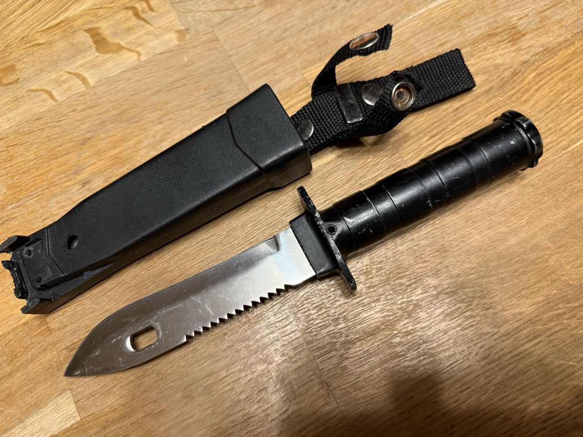 Posate: Überlebensmesser Taiwan Kampfmesser  – Usato da Goldach venduto da Messerguru 2