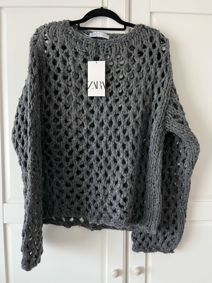Zara Maglioni & Felpe: Pullover mit Löchern – Nuovo e nell'imballaggio originale da Allschwil venduto da eyl_bb8q