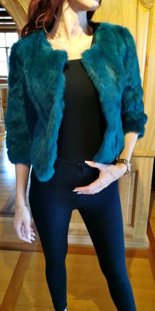 Neue, grüne Pelzjacke, Kaninchenfell, Grösse S/M