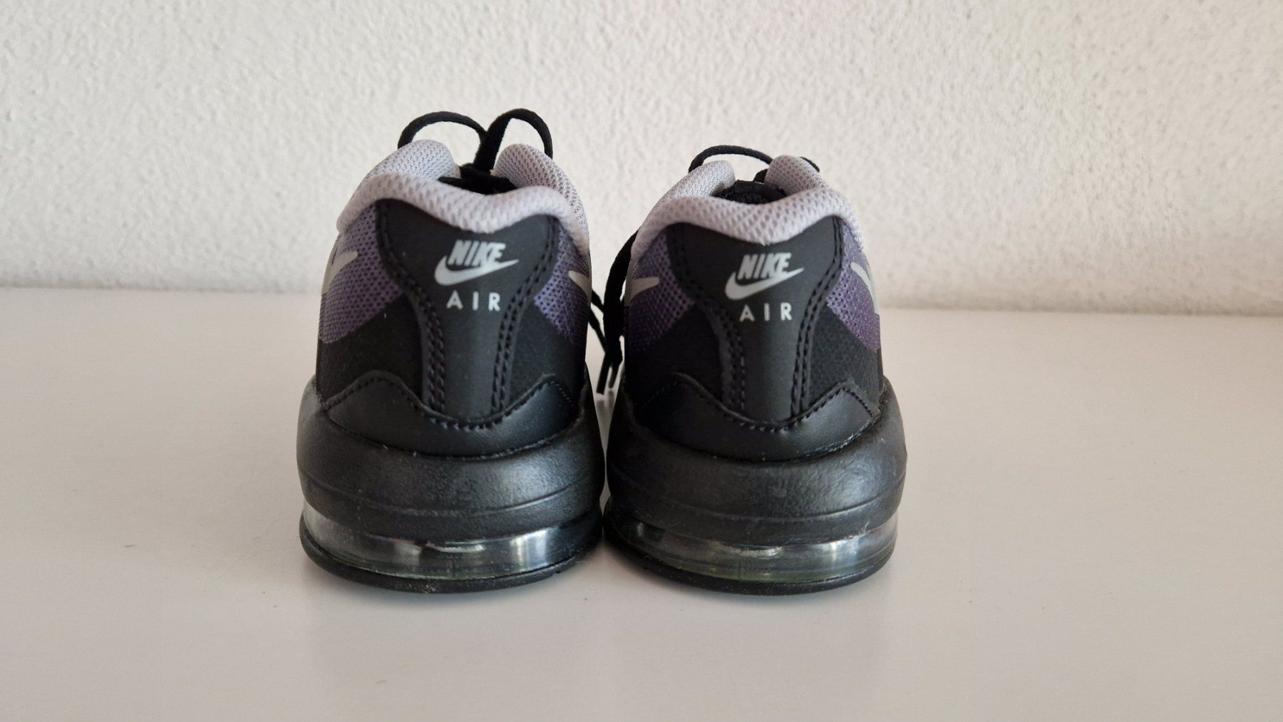 Nike Schuhe für Jungen: Sneaker AIR MAX INVIGOR von NIKE Gr. 31 neu – Neu und originalverpackt aus Baar von rebeli6340 4