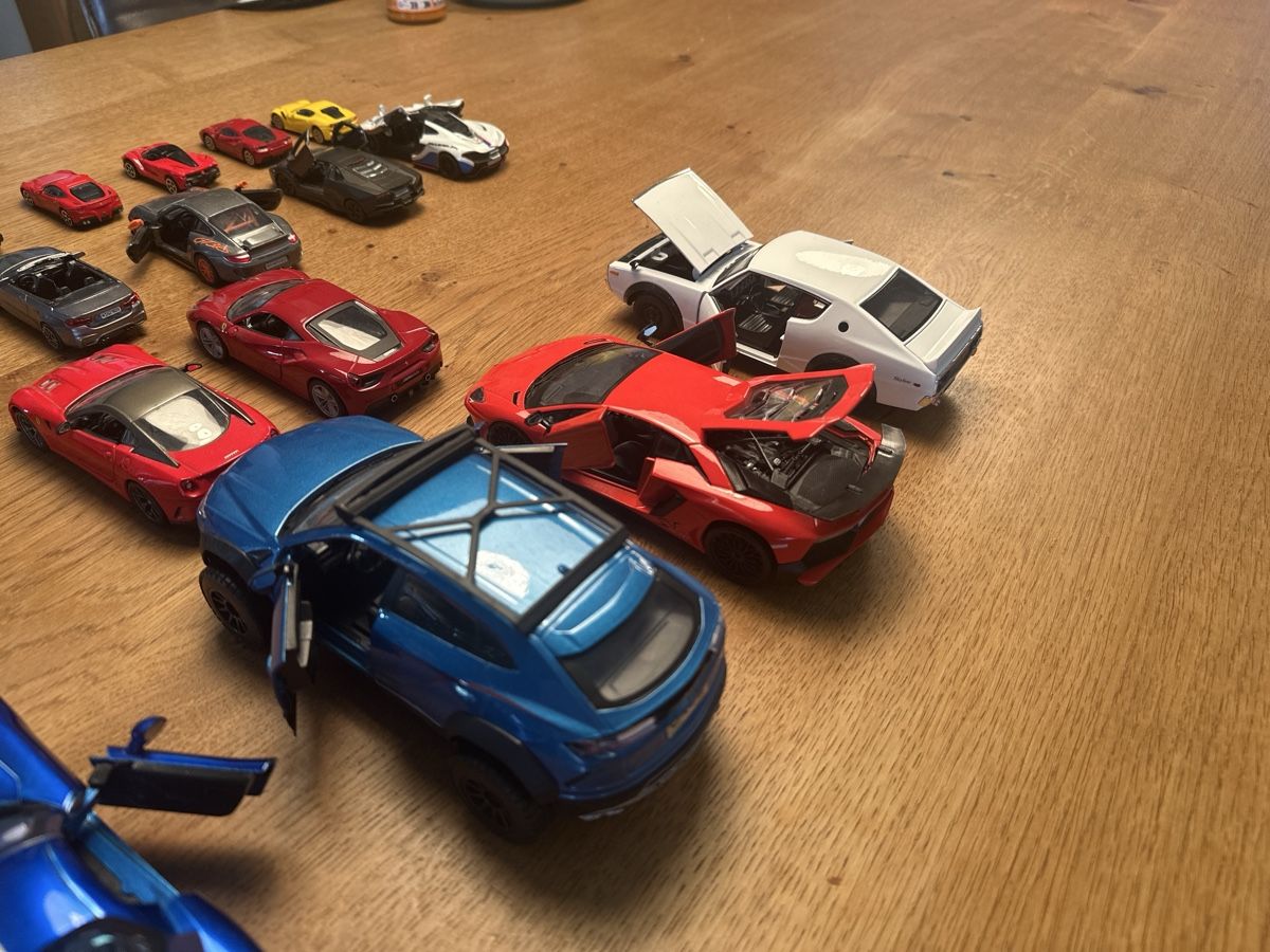 Modellini d'auto: Sammlung von Modellautos, Ferrari, Lamborghini ect. – Usato da Subingen venduto da Leonille 7