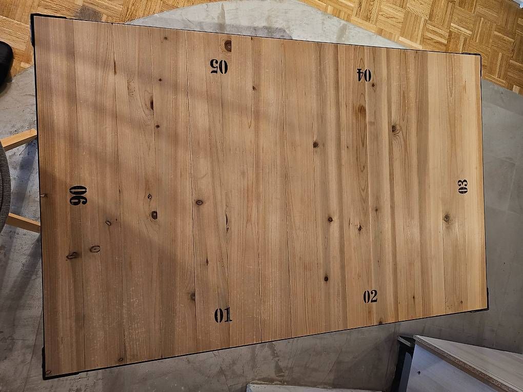 Maisons du monde Tische: Table à manger 140x90 – Gebraucht aus Romont FR von MCseptya 1