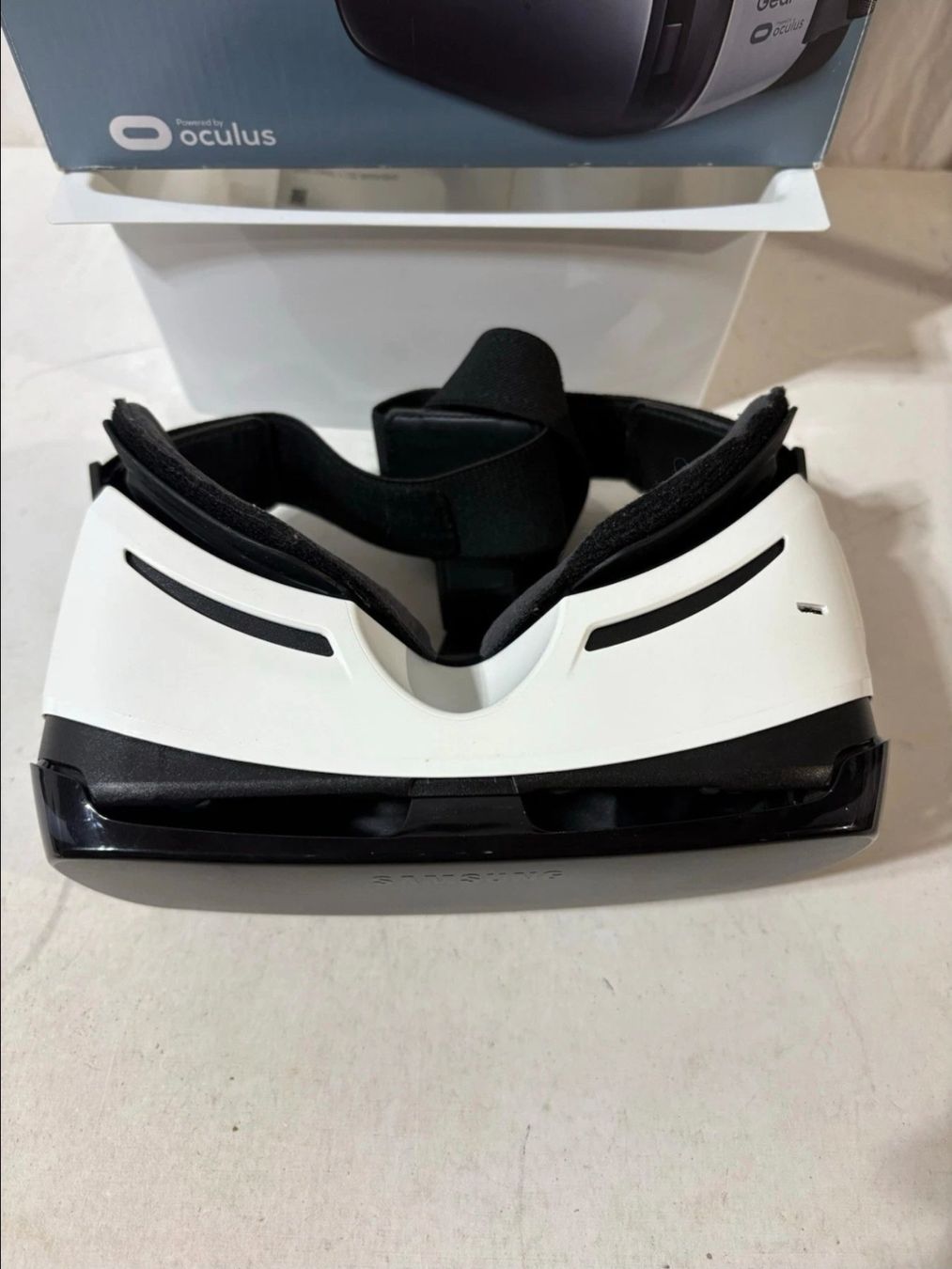 Samsung Casco VR: Samsung Gear VR Powered von Oculus – Usato da Zürich venduto da Pancake187 2