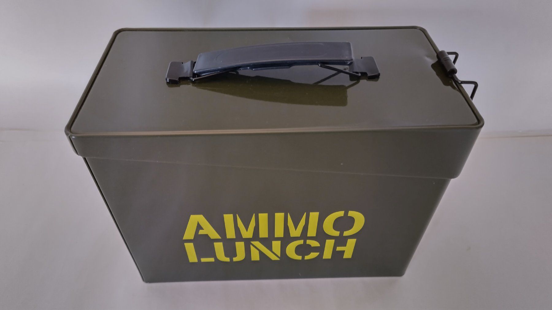 Casse di trasporto: Blechdose Ammo Lunch "Munitionskiste" ab Fr. 10.- – Usato da Bellach venduto da JingleJerry 2