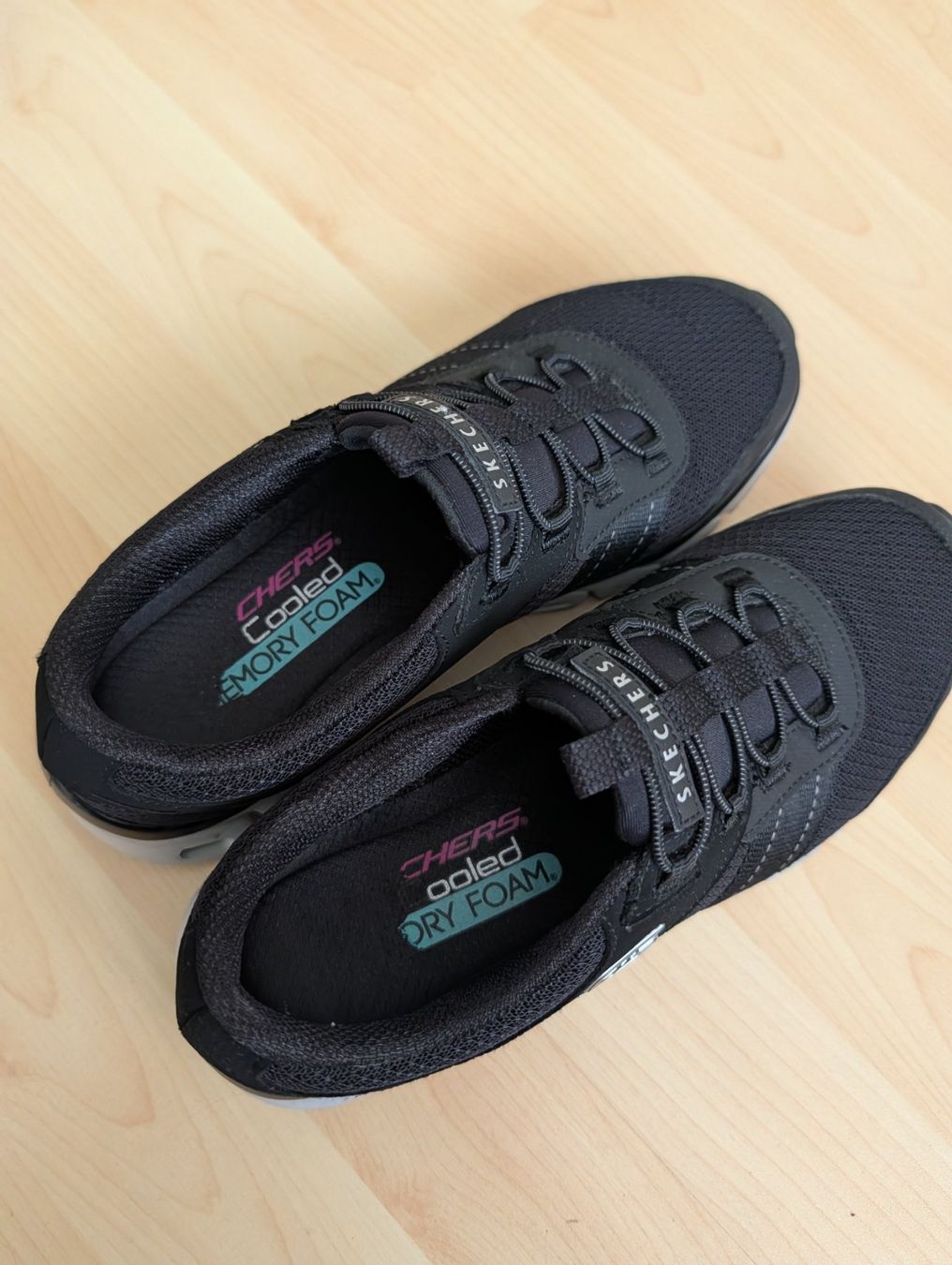 Skechers Scarpe da donna: Sneaker Sketchers Gr. 37 – Usato da Appenzell venduto da Pontigui2007 3
