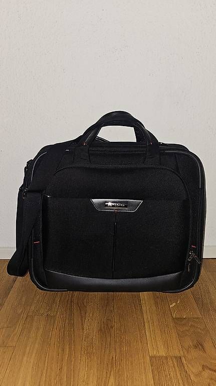 Taschen: Samsonite Laptop Tasche mit 2 Rollen (Preis verhandelbar) – Gebraucht aus Oberwil BL von Jayem 1
