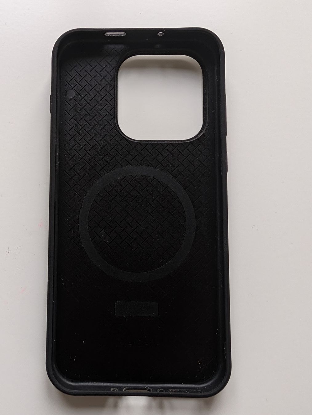 OnePlus Covers & Schutzfolien: OnePlus 10 Pro Protective Case Black – Gebraucht aus Zürich von Danger78
