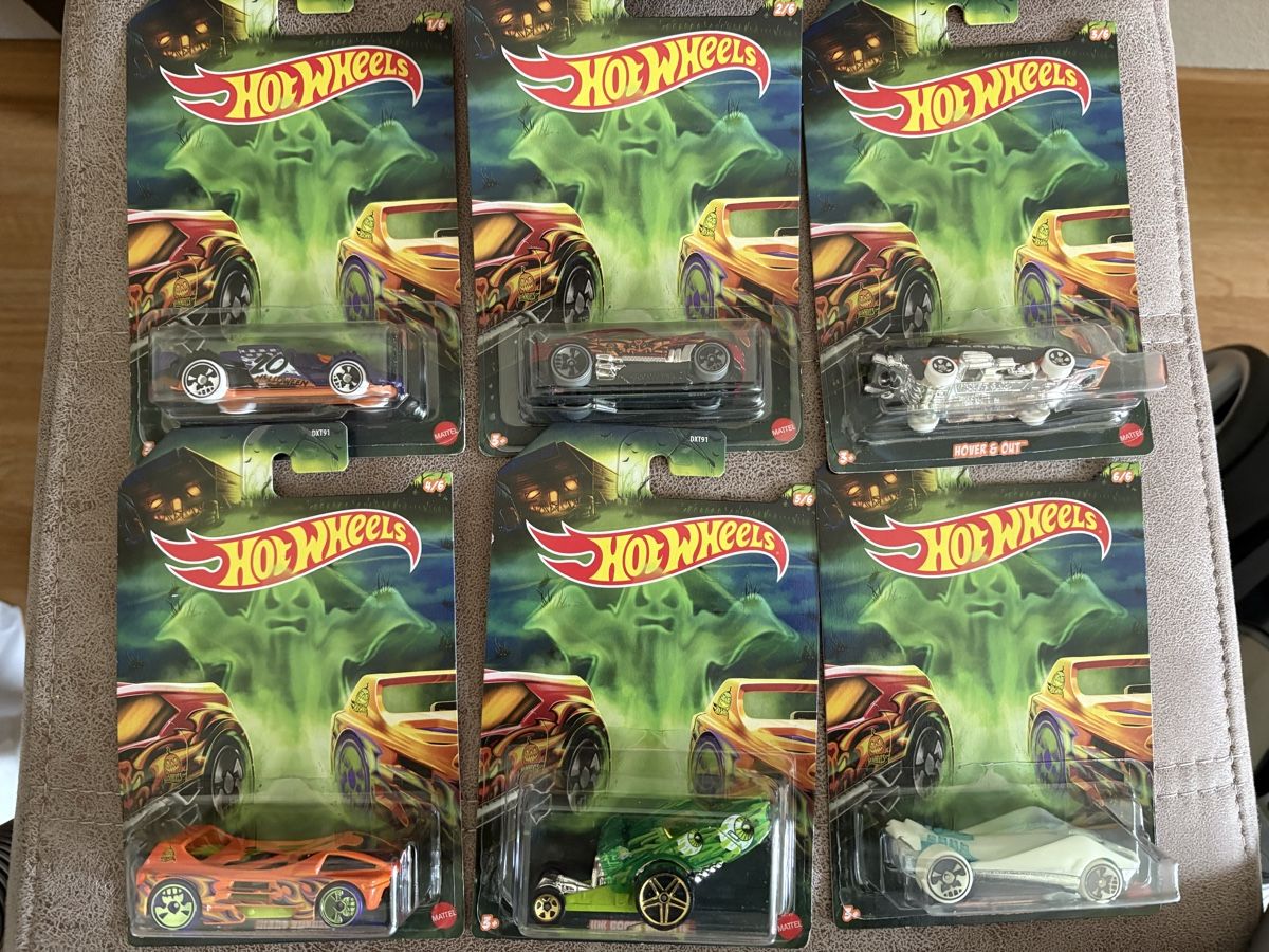 Hot Wheels Modellini d'auto: HOT WHEELS halloween SET – Nuovo e nell'imballaggio originale da Herzogenbuchsee venduto da warrior77 2
