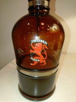 Alter grosser Bierkrug LÖWENBRÄU ZÜRICH Silbermontur. Topzu.