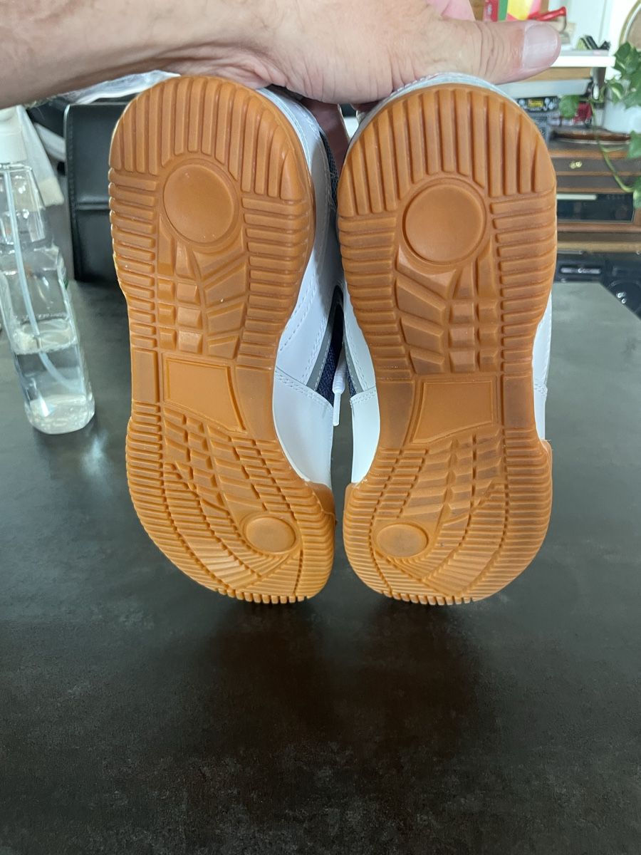 Victory Scarpe da uomo: Chaussures Sneakers Vintage Victory Taille 40 – Usato da Vallamand venduto da Bricbracbroc82 3