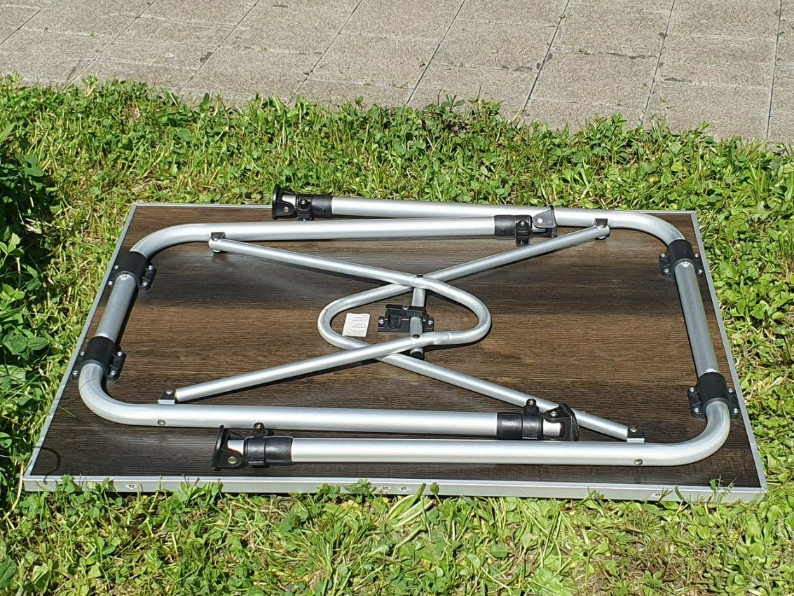 Tische: Campingtisch / Klapptisch 80 x 60 cm – Gebraucht aus Kaiseraugst von  2