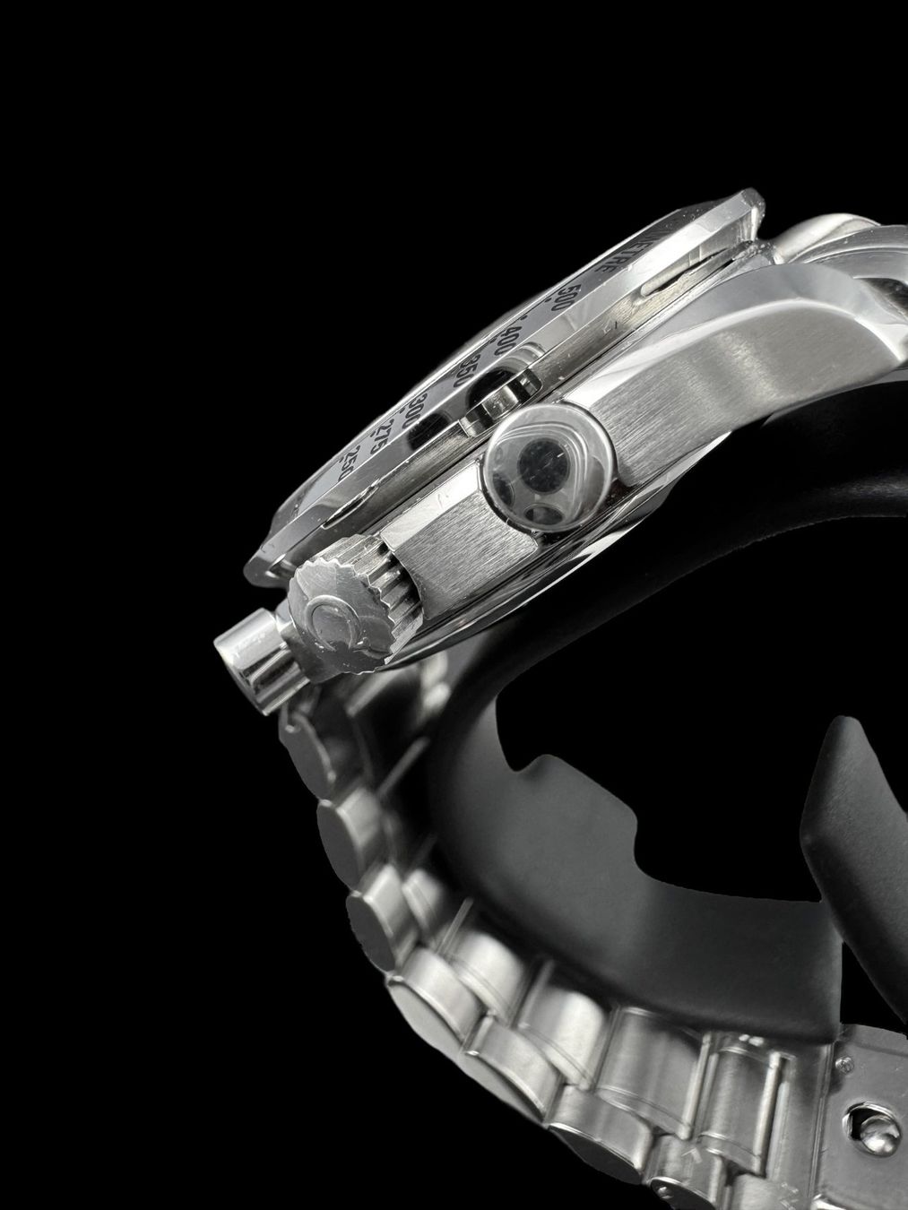 Omega Orologi: Omega Speedmaster Automatic Chronograph Datum 39mm *U1103 – Usato da Zürich venduto da GalerieInauen 5
