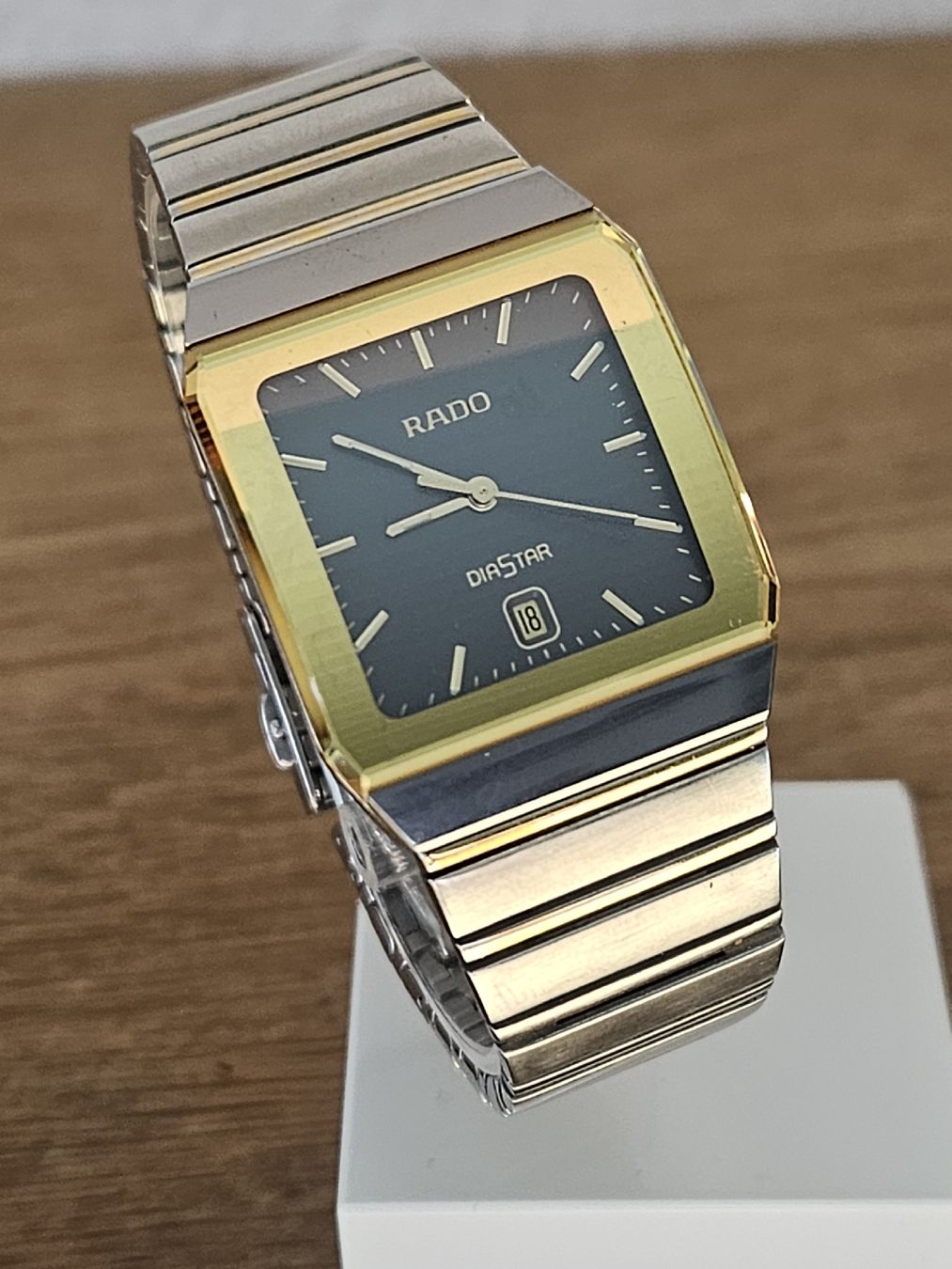 Rado Orologi: Rado Diastar Herrenuhr 28mm – Usato da Flamatt venduto da pie_f9zm