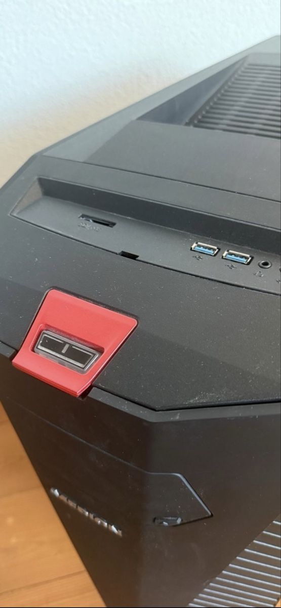 PCs: Medion ERAZER Gaming-PC – D'occasion à Berg SG par Marchukk 1