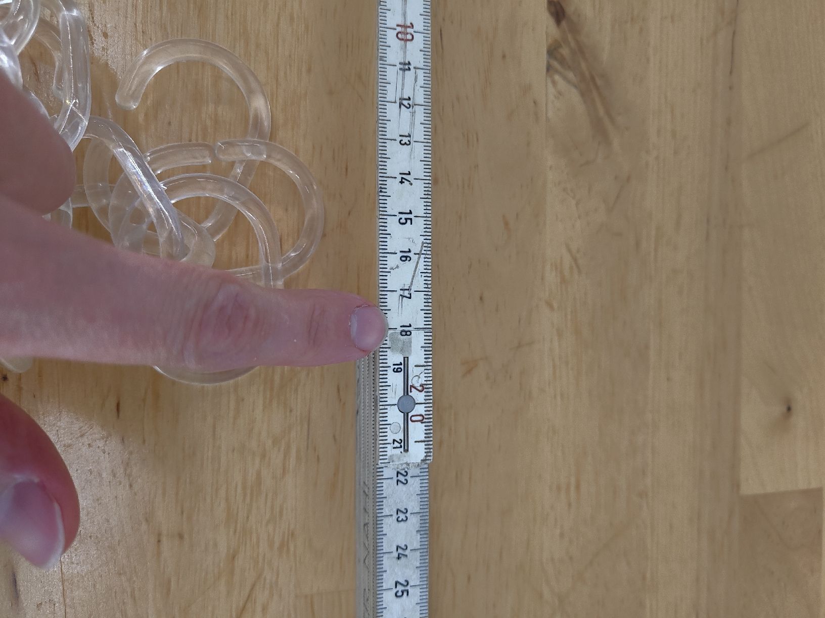 Ikea Ferramenta: Duschvorhang Ringe Kunststoff transparent - 18 Stück – Usato da Emmenbrücke venduto da BlSi 2