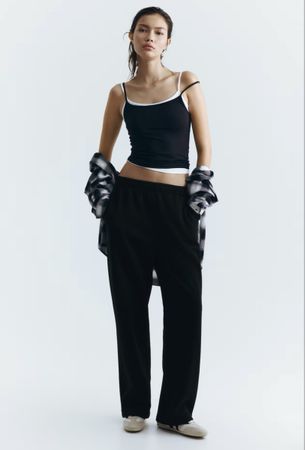 Schwarze H&M Stoffhose, Grösse XS, Neu mit Etikett!