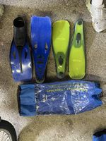 2 x Flossen inkl. Tragtasche Gr. 34/35 und 38/39