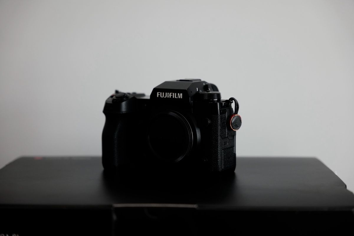 Fujifilm Fotocamera: Fujifilm X-H2 – Usato da Fribourg venduto da antoinesimonet