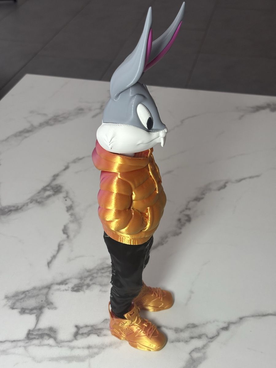 Statuette: Statua Bugs Bunny Urban Nike – Usato da Chiasso venduto da cra_q5rf 1