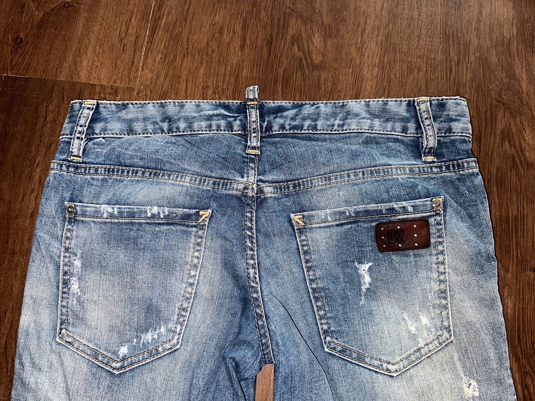 Dsquared2 Jeans: Jeans Dsquared2 - IT 42 – Nuovo (secondo la descrizione) da St-Sulpice VD venduto da juhdu 4