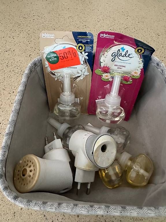 Deodoranti per ambiente: Duftspender – Usato da Thalwil venduto da doreen05