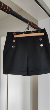 Schicke Shorts/ kaum angezogen