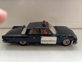 Dinky Toys Ford Fairlane Police Car, Vintage! Top! (52)