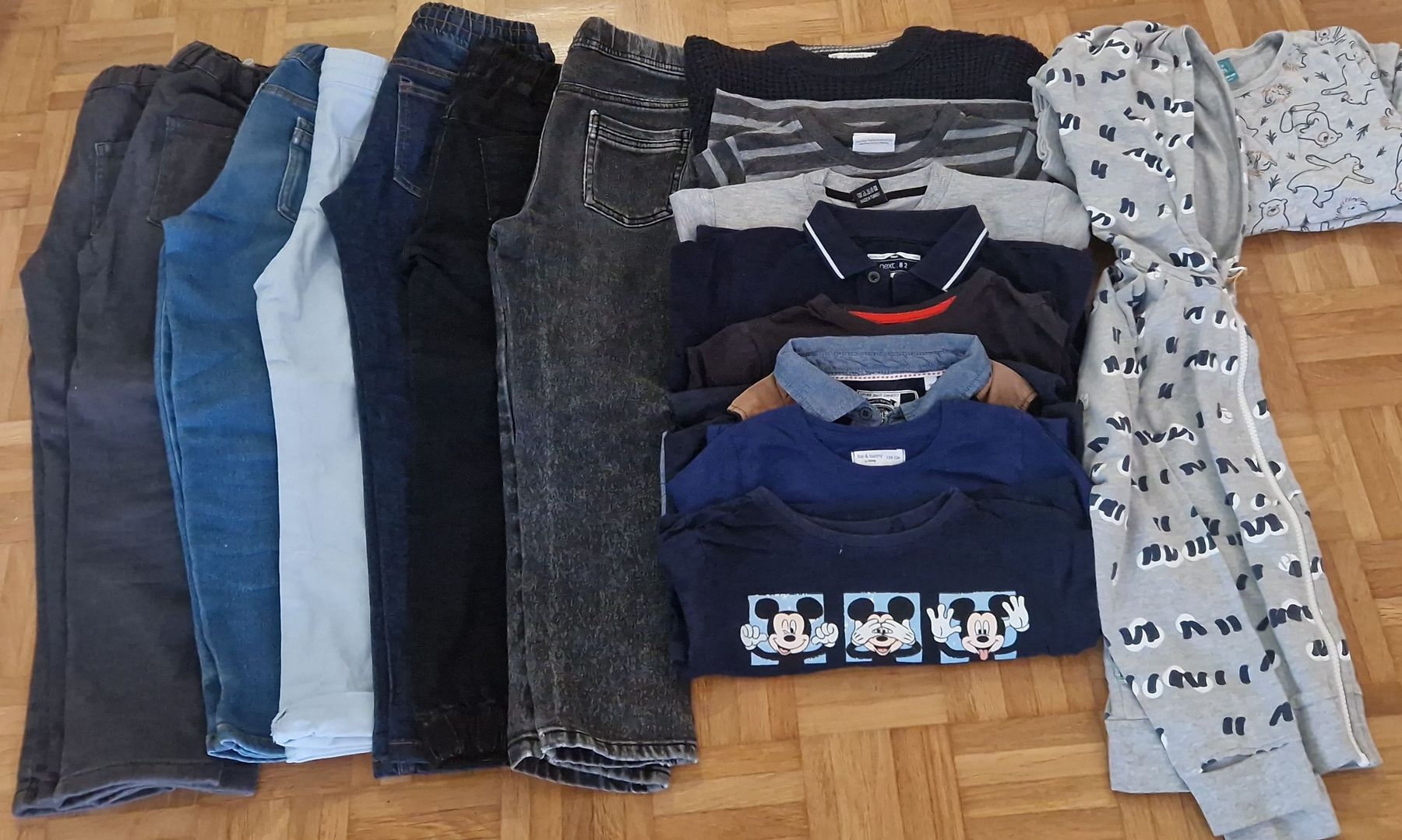 Lotti & Set di vestiti: Bekleidungspaket Junge Gr. 122 – Usato da Zürich venduto da Nis96e 2