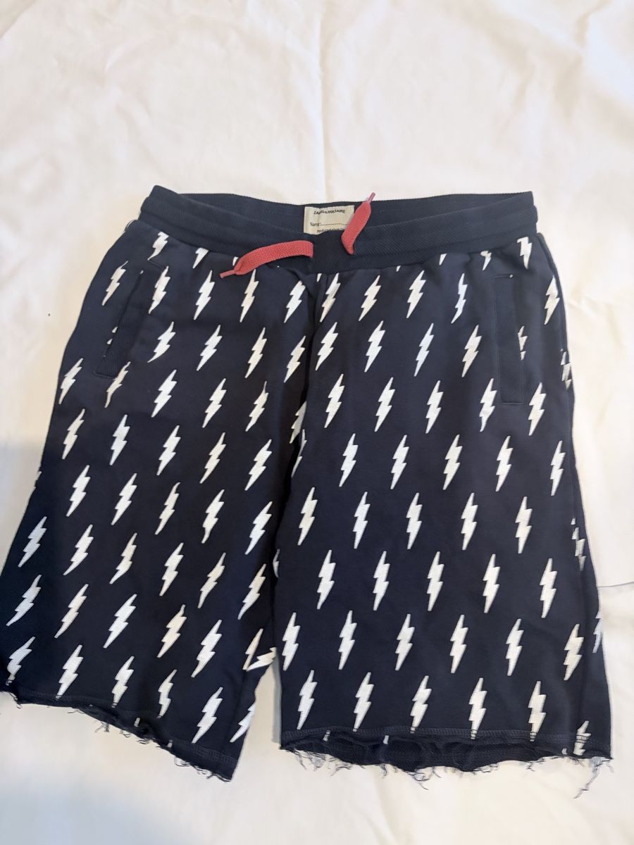 Zadig & Voltaire Pantaloni: Zadig&Voltaire Shorts  – Usato da Pfungen venduto da ozc_d6ss
