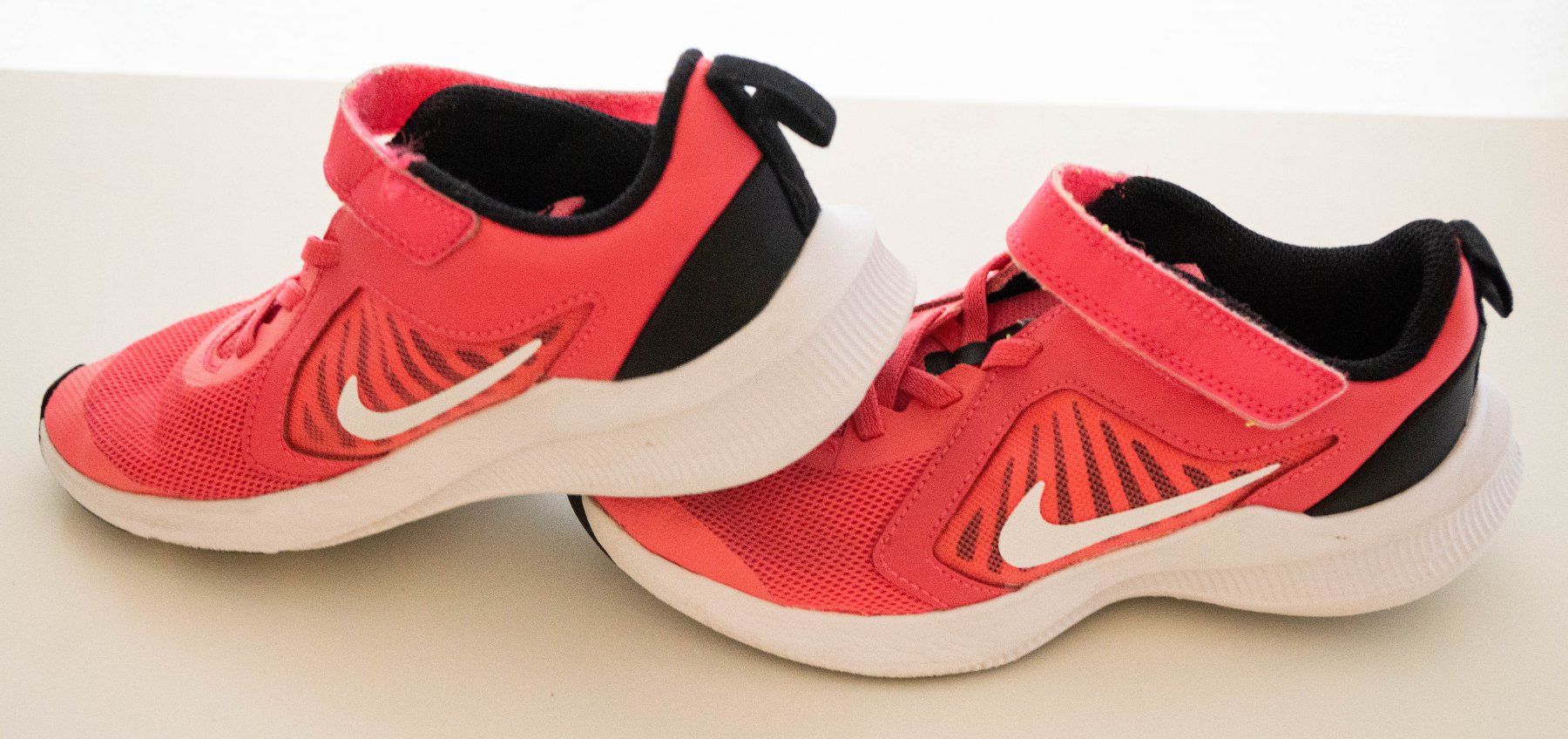 Nike Scarpe per ragazze: Nike Mädchen - Turnschuhe / Sneaker Gr.32 – Usato da Zürich venduto da sambaum 7