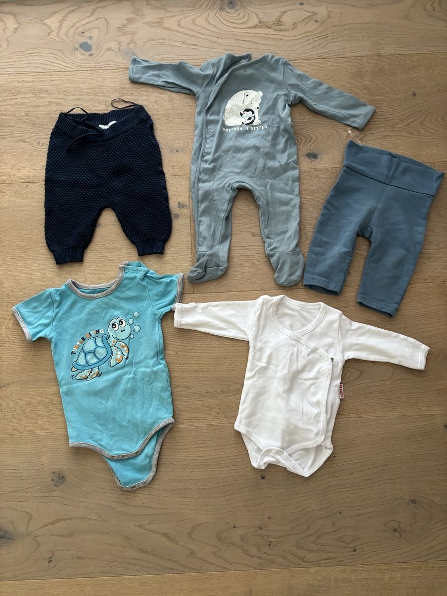 Lotti & Set di vestiti: Baby Clothes Bundle Size 68 used – Usato da Männedorf venduto da aztamindenet 2