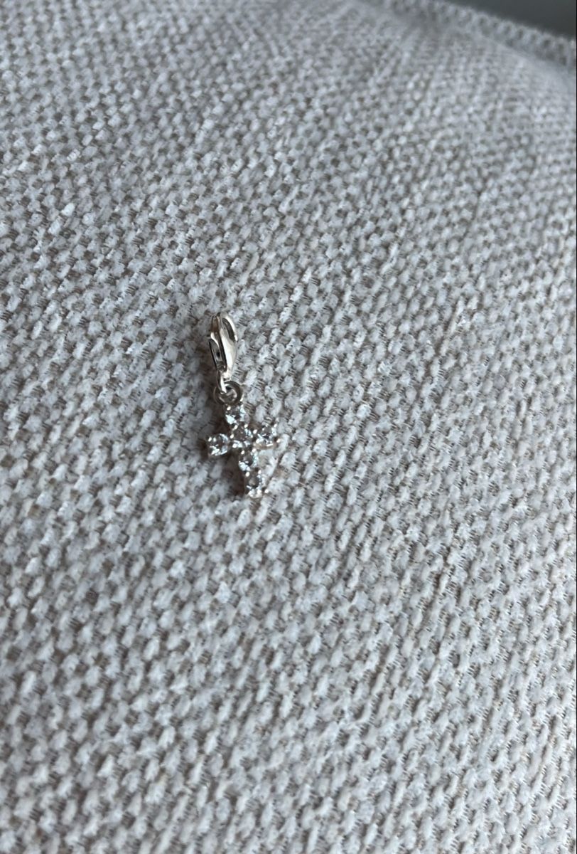 Thomas Sabo Anhänger: Thomas Sabo Charm Anhänger Kreuz – Gebraucht aus Zürich von dem_c75x 1