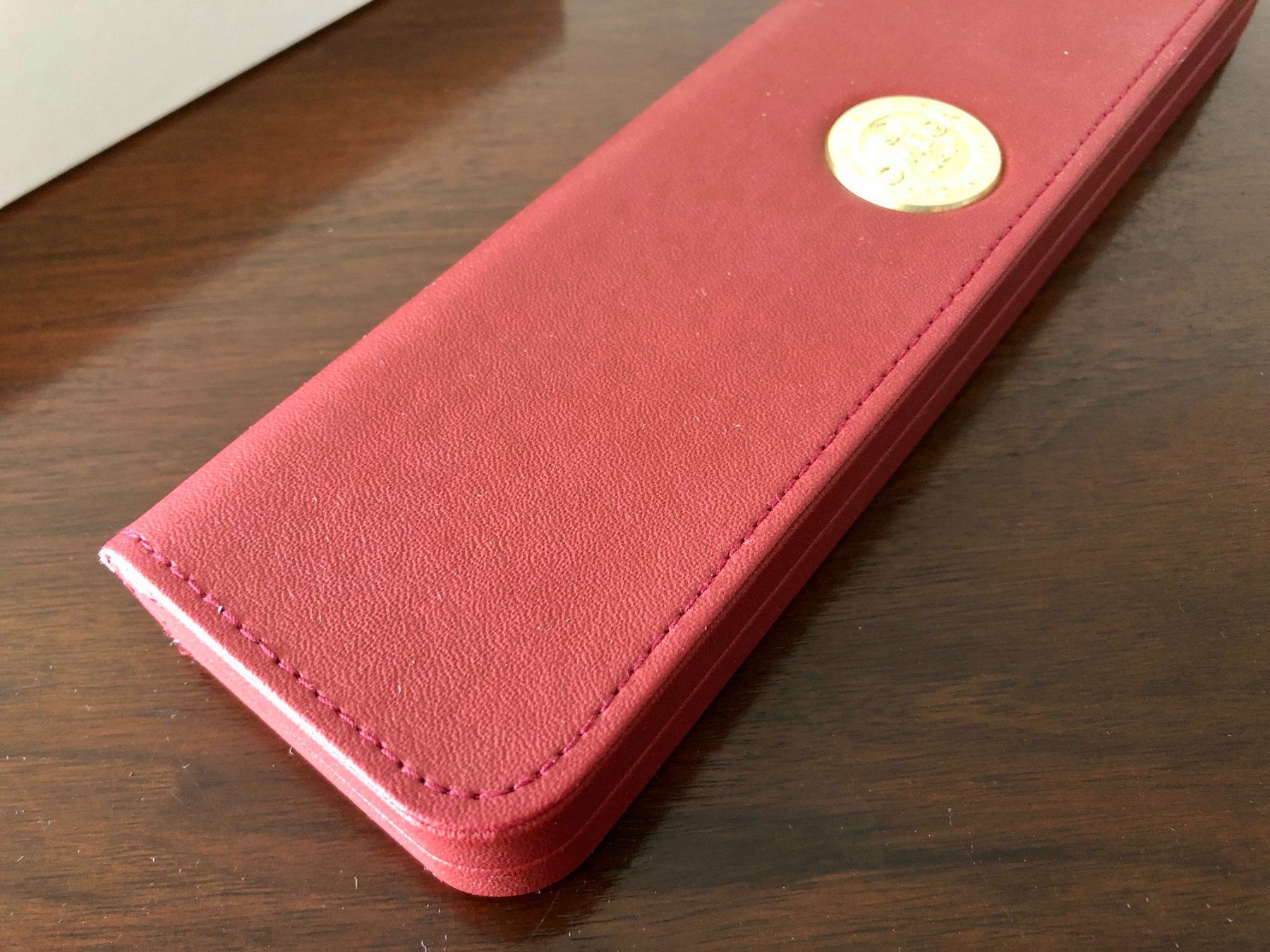 Omega Orologi: OMEGA long red watchbox with outerbox, new condition – Usato da Mont-sur-Lausanne venduto da vmi_ym5l 2