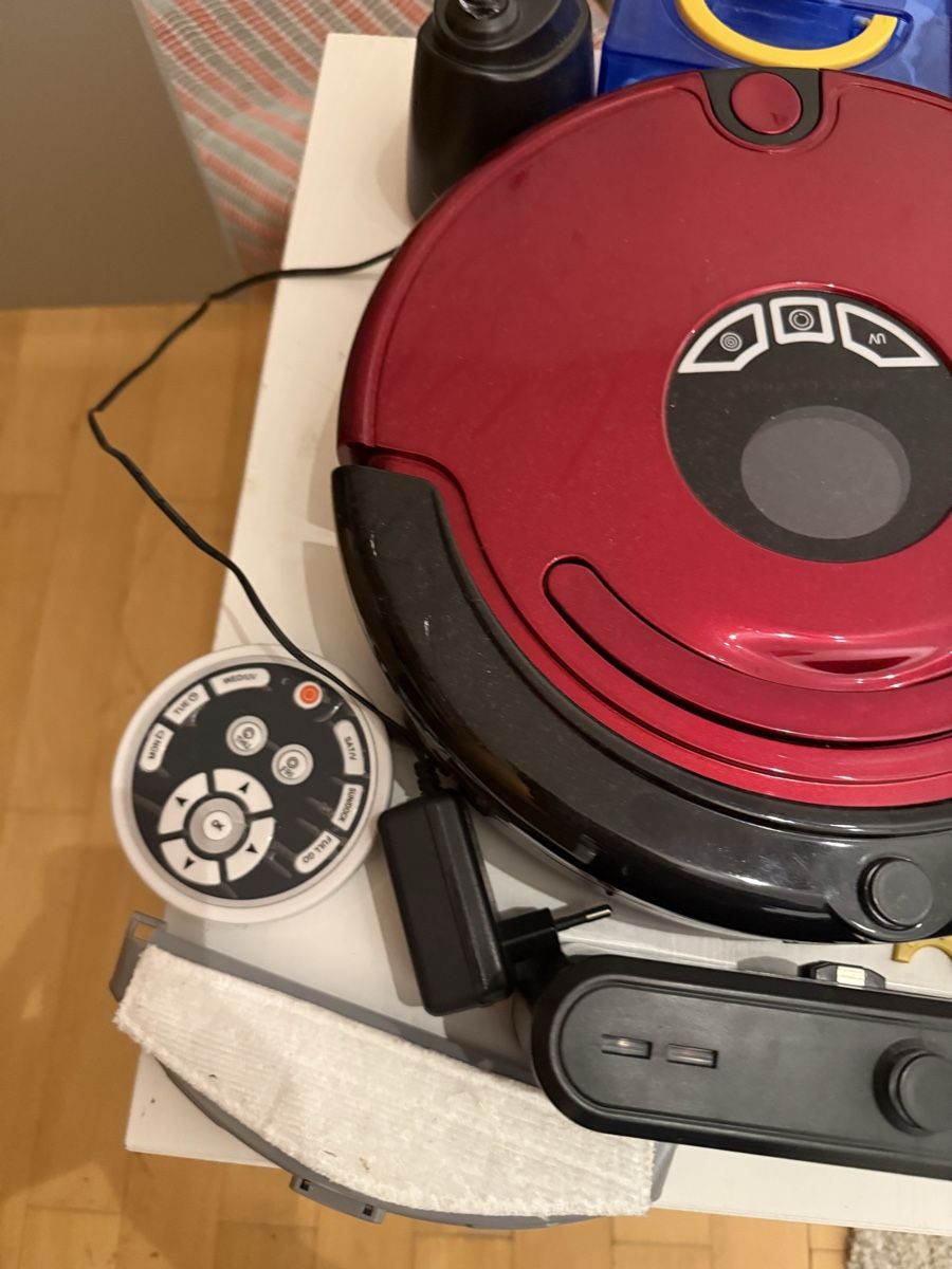 Aspirapolveri & Accessori: Saugroboter zu verkaufen! – Difettoso da Birsfelden venduto da mah_6yvz 2