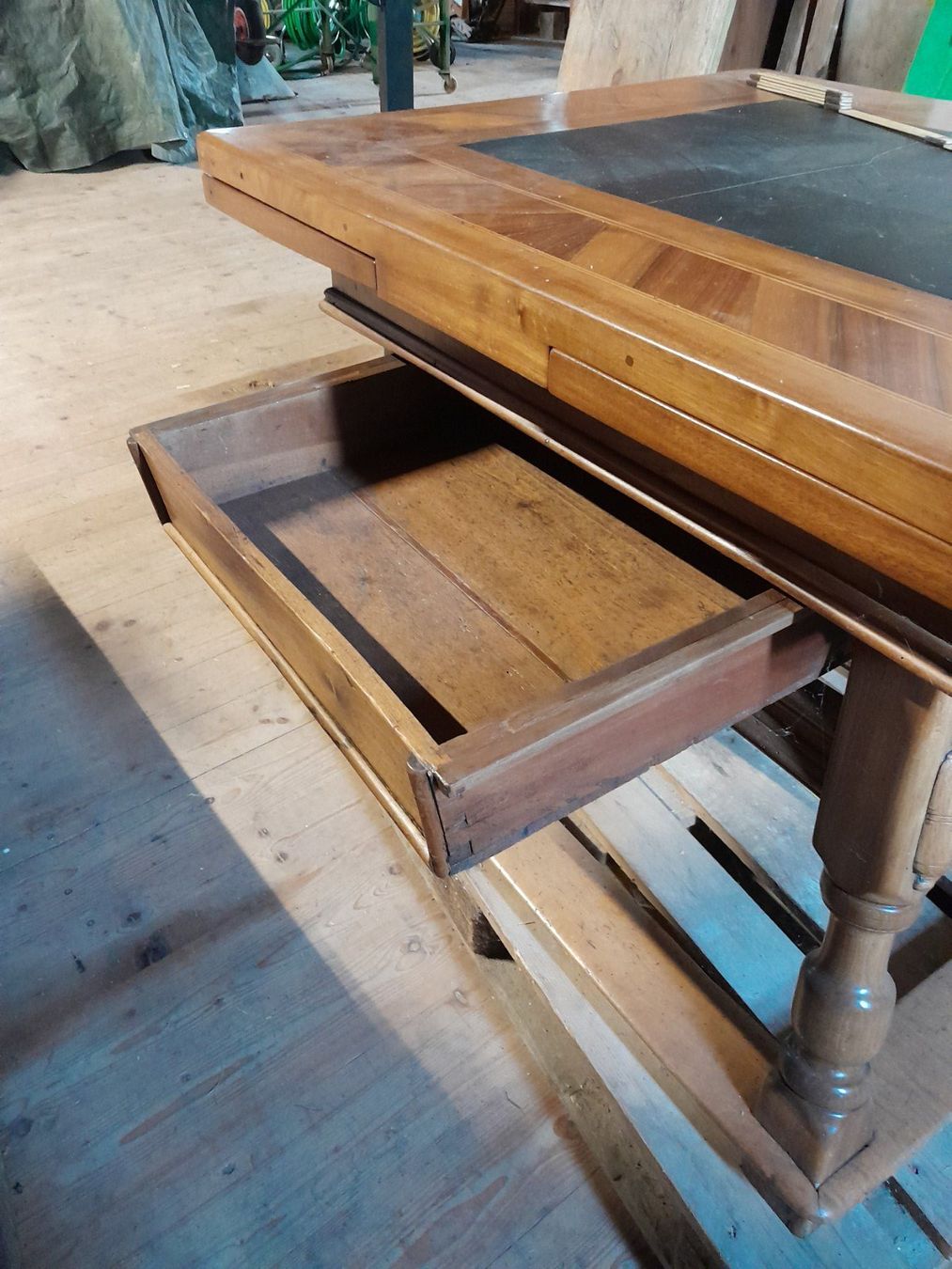 Tables: Tisch aus der Zeit – D'occasion à Meggen par casa_del_lupo 5