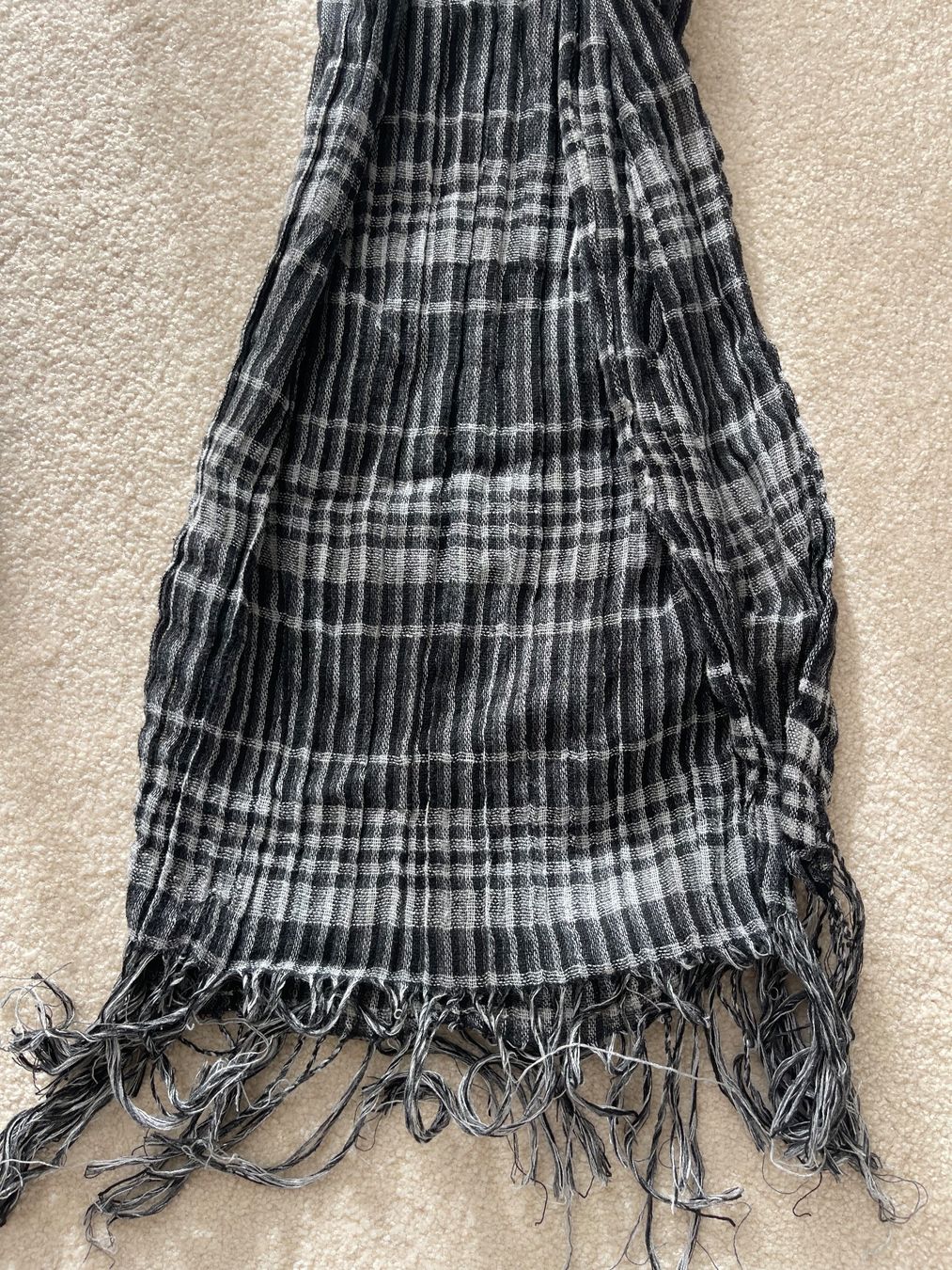 Foulards, Tücher & Schals: 2 Baumwoll-Schals grau/schwarz – Gebraucht aus Aesch ZH von niro007 1