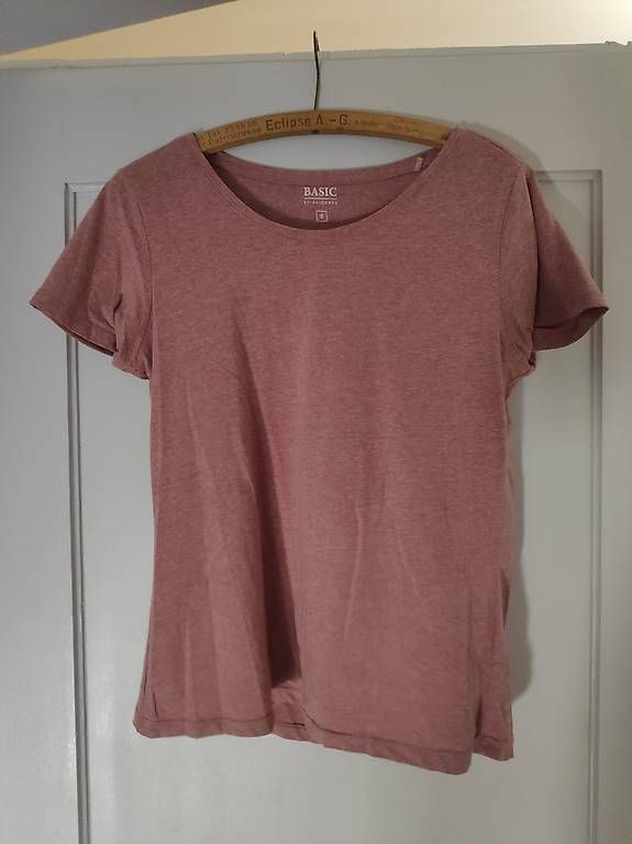 T-shirt: Shirt altrosa Gr S – Usato da Sissach venduto da jgt_6k76 1