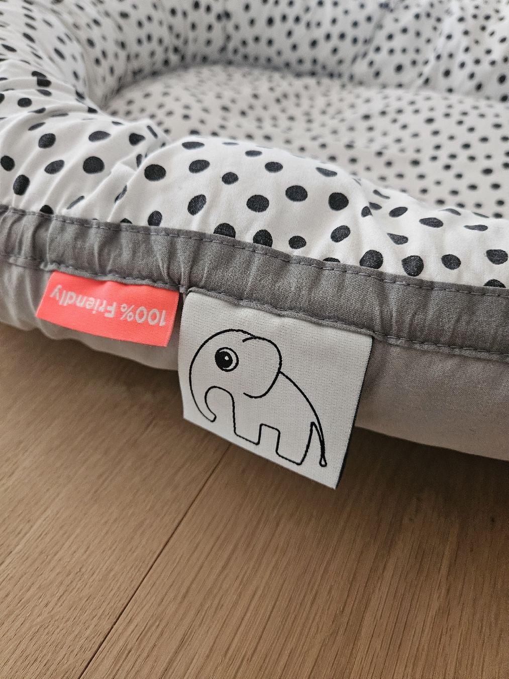 Coussins: Babynest (Nestchen) Done by Deer – D'occasion à Grüsch par Brola41 1
