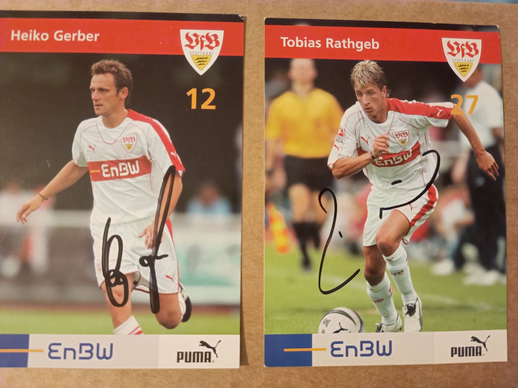 Autografi: VfB Stuttgart - 2x handsigniert – Usato da Menziken venduto da Artographs